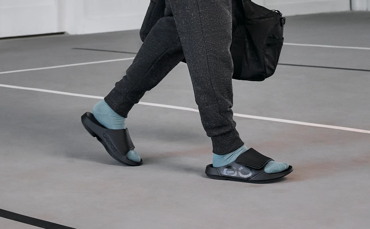 Men's OOahh Sport Flex Sandal - Matte Black - Image 8