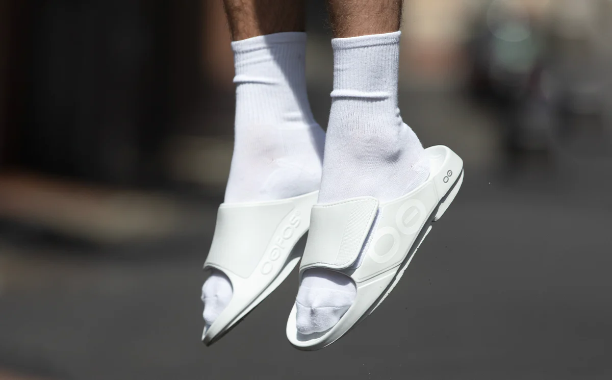 Men's OOahh Sport Flex Sandal - White - Image 8