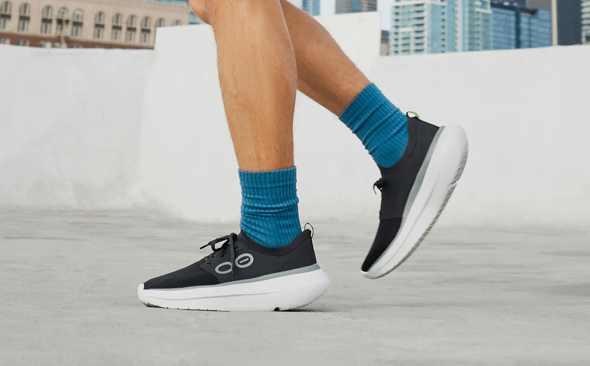 Men's OOmy Stride - White Black - Image 8