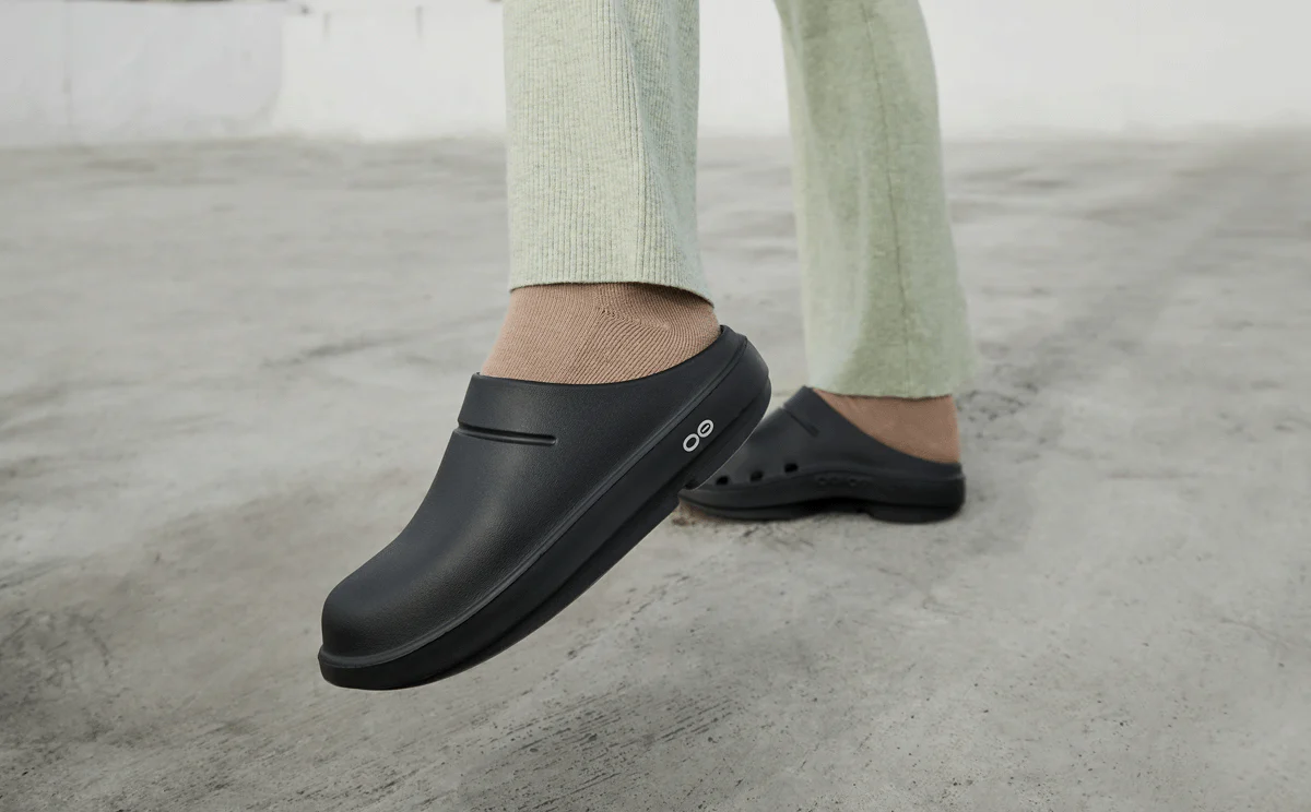 Women's OOcloog Clog - Black - Image 9