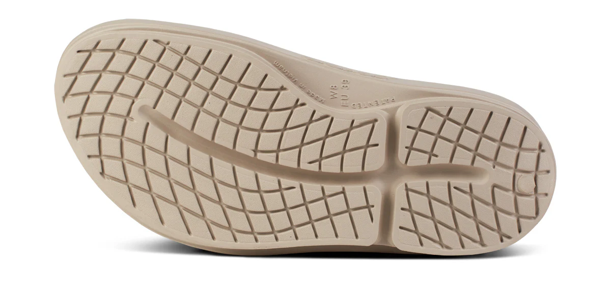 Women's OOmega OOahh Sandal - Nomad - Image 7