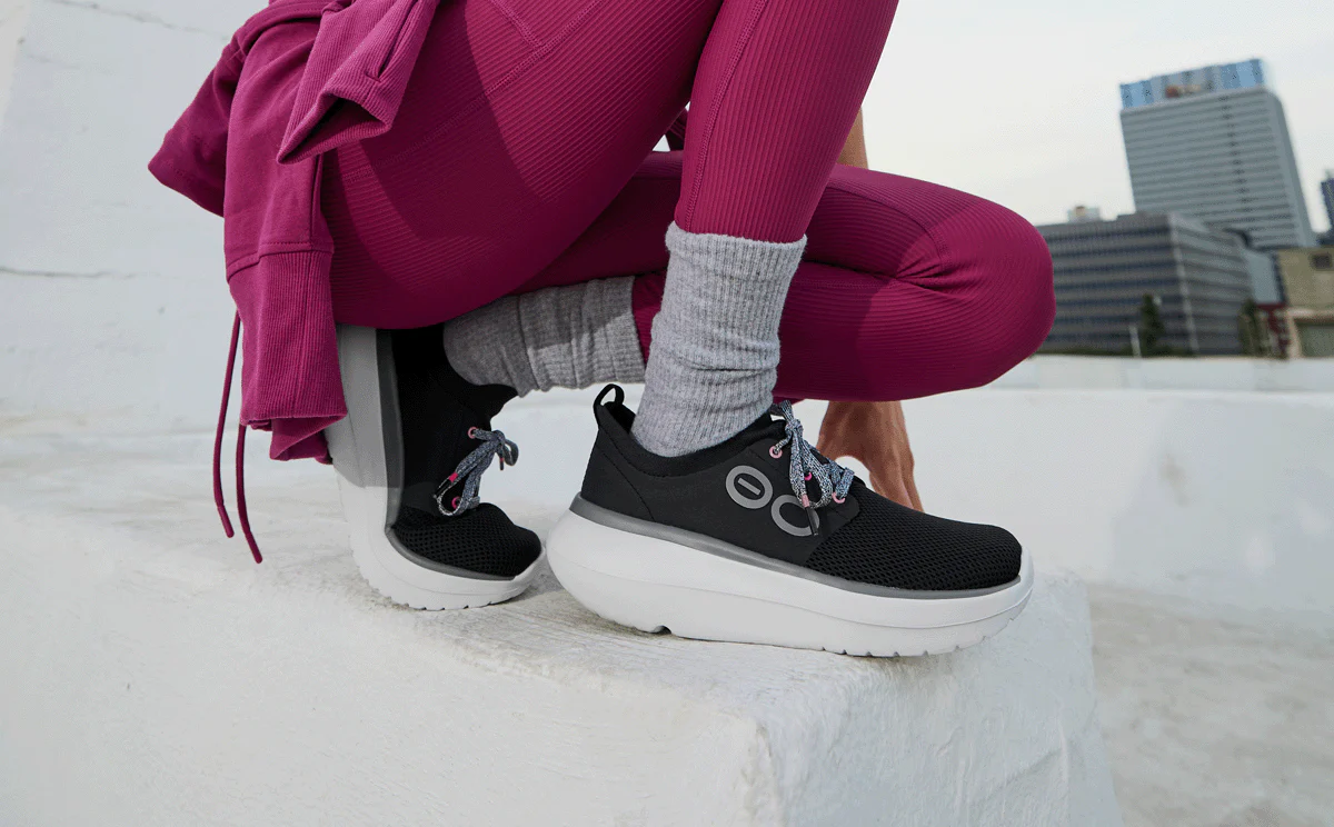 Women's OOmy Stride - White Black - Image 9