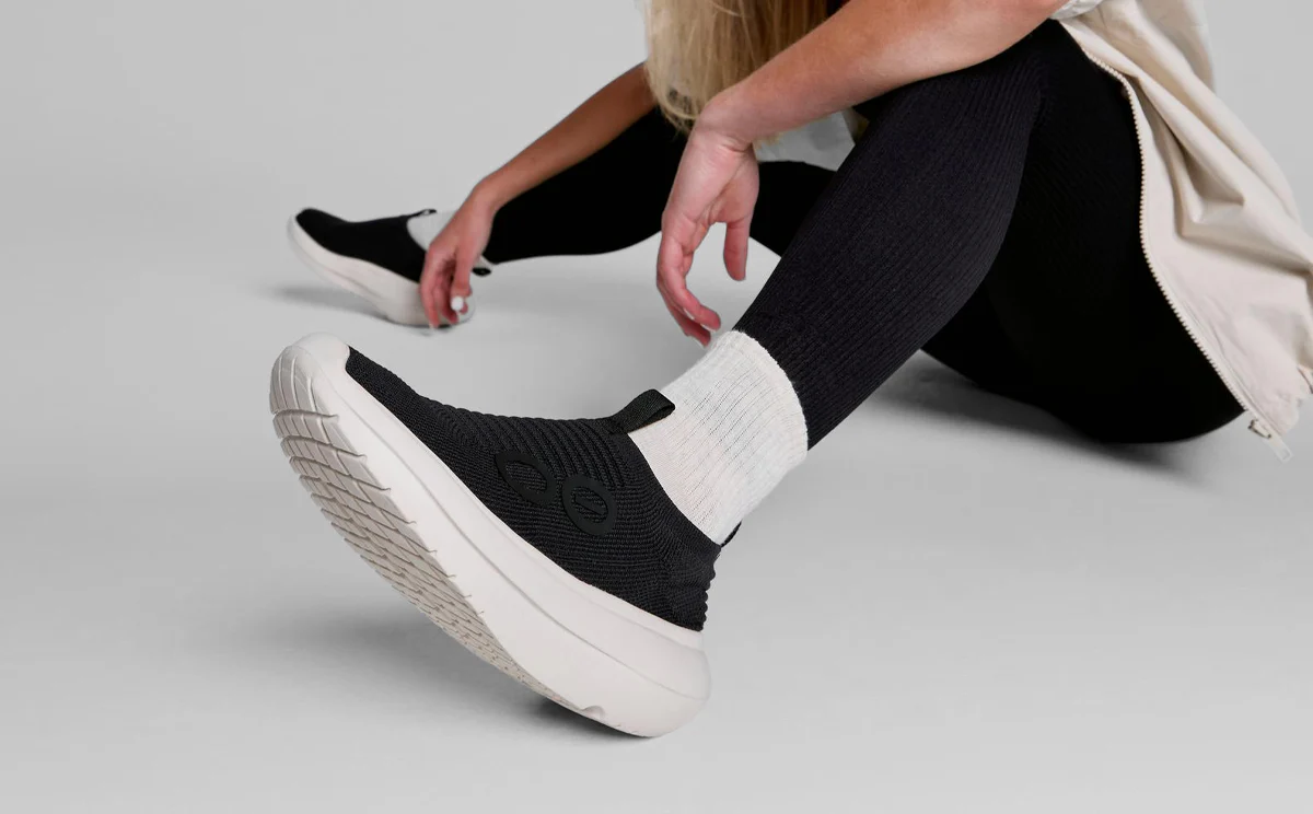 Women's OOmy Zen - Chalk Black - Image 8