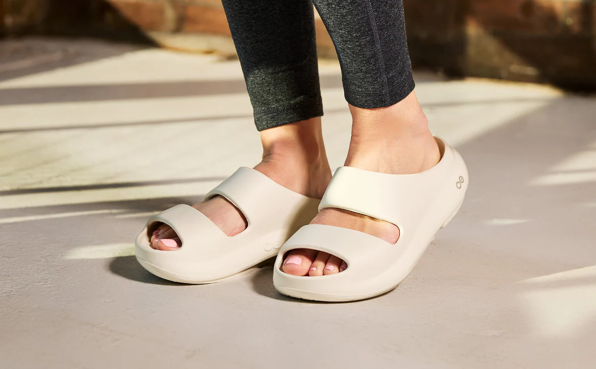 Women's OOyea Slide Sandal - Chalk - Image 9